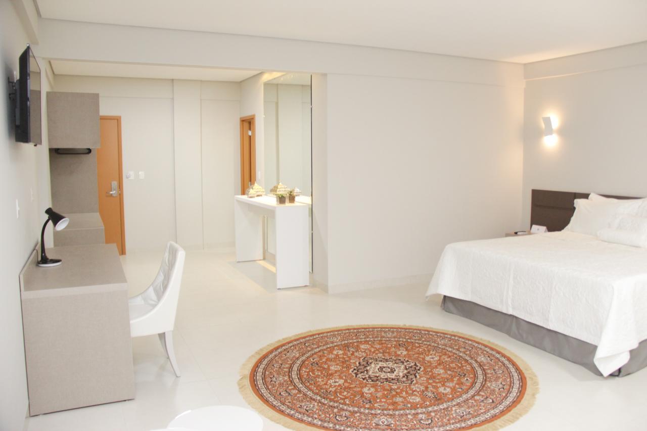 Gran Park Hotel E Convencoes Mineiros 外观 照片
